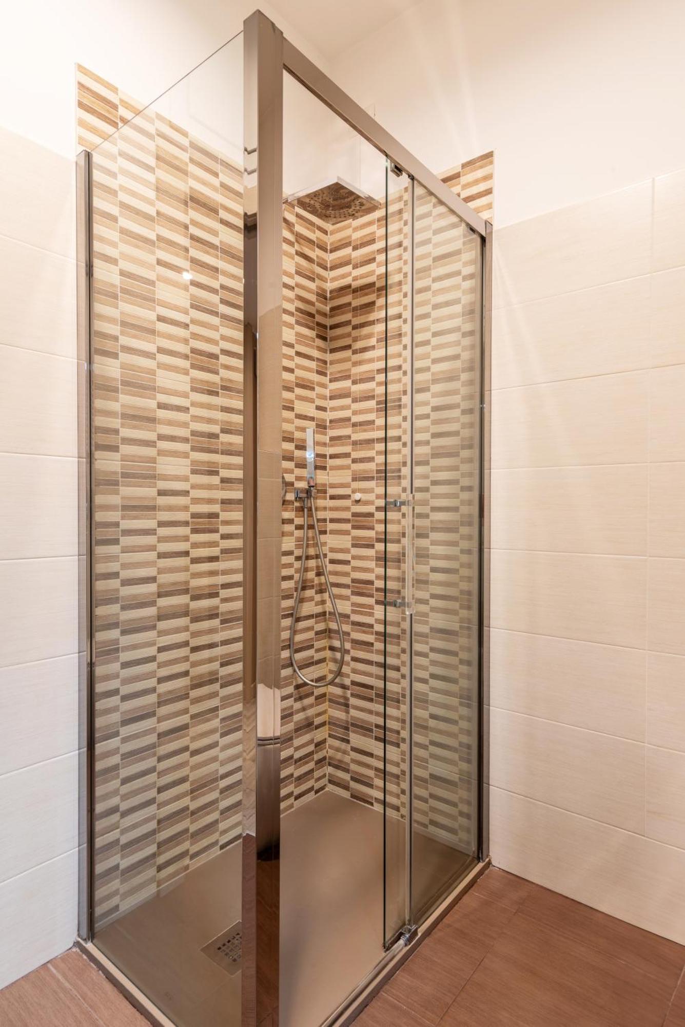 Apartment Bande Nere Flexyrent Mailand